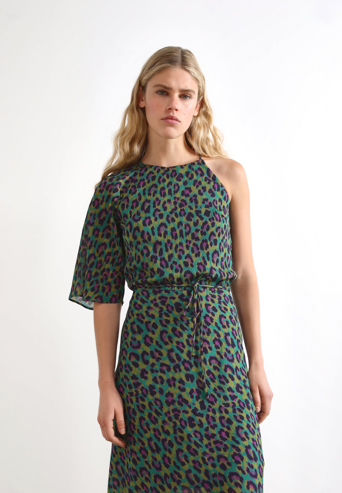 VESTIDO LARGO ASIMÉTRICO ANIMAL PRINT