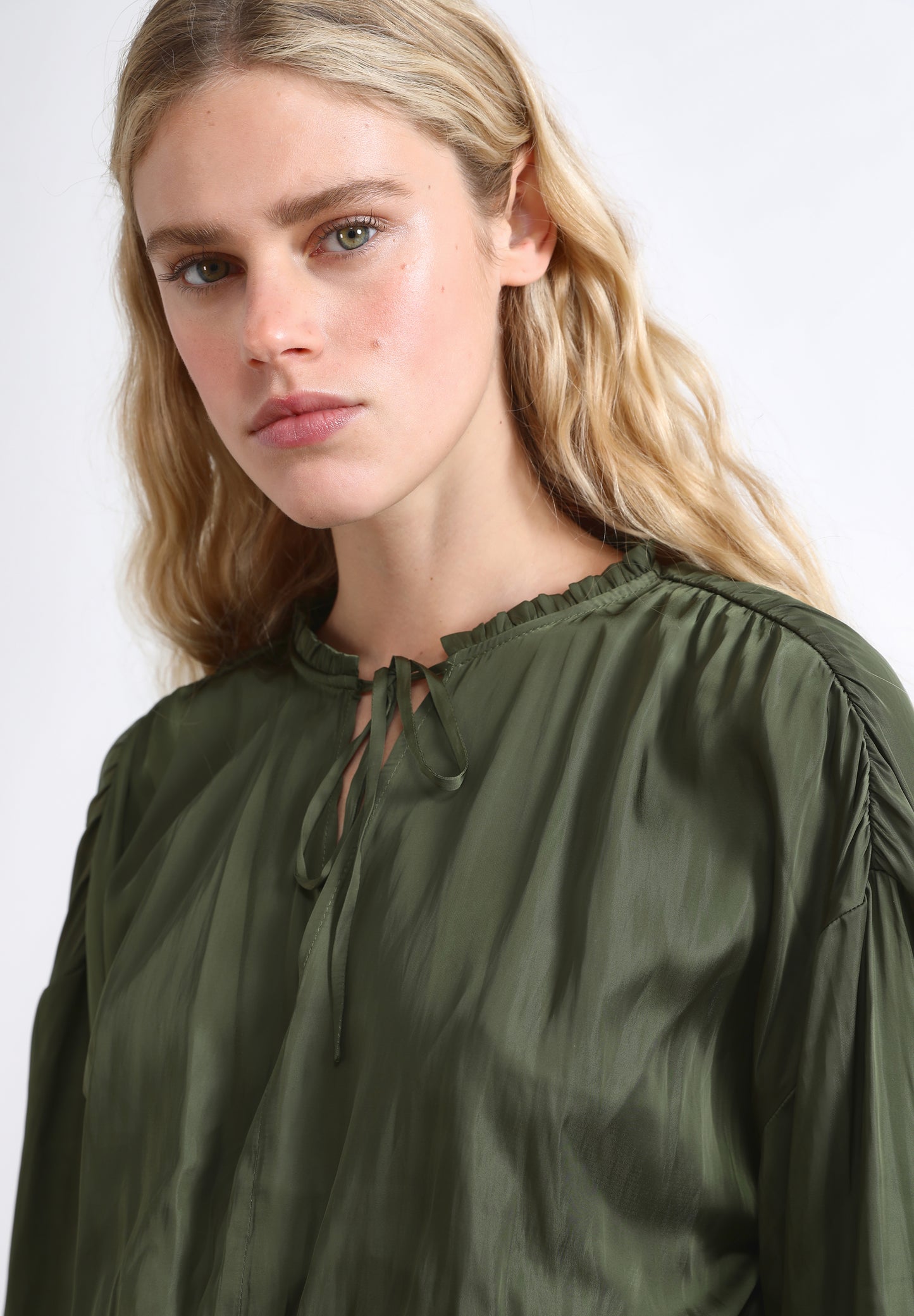 VESTIDO MINI NIDO DE ABEJA