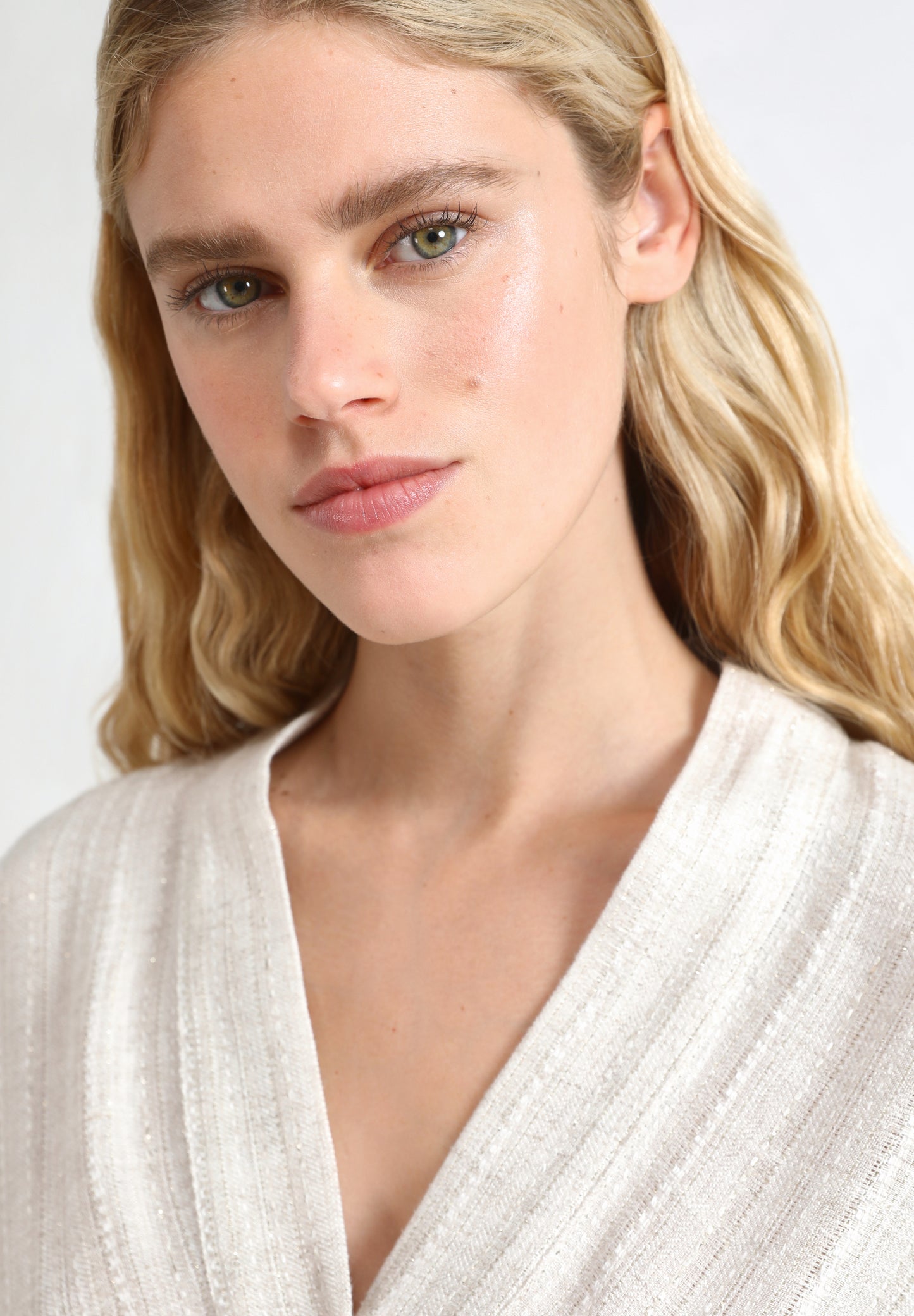 KIMONO DETALLES METALIZADOS