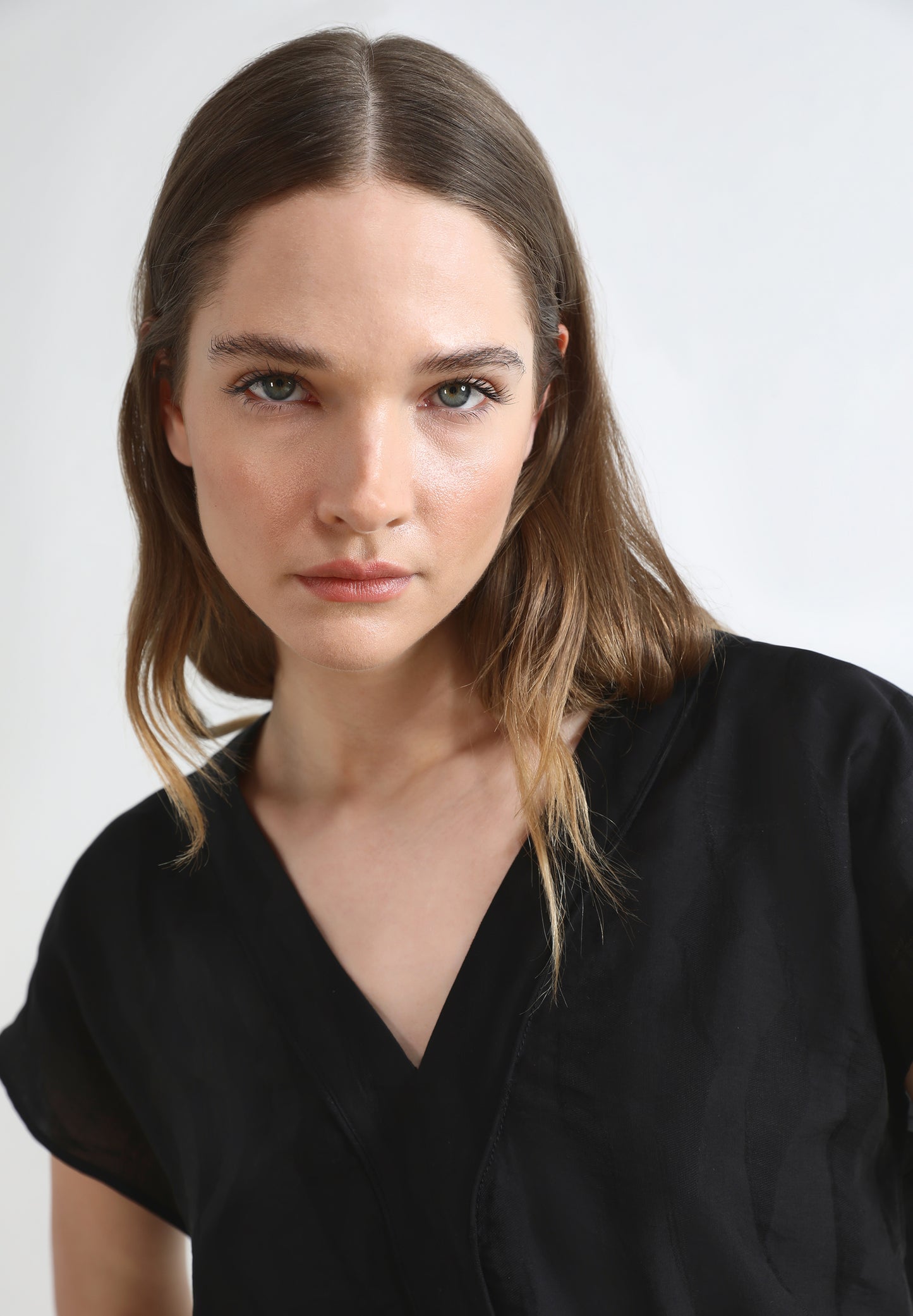 VESTIDO CORTO VOLANTES