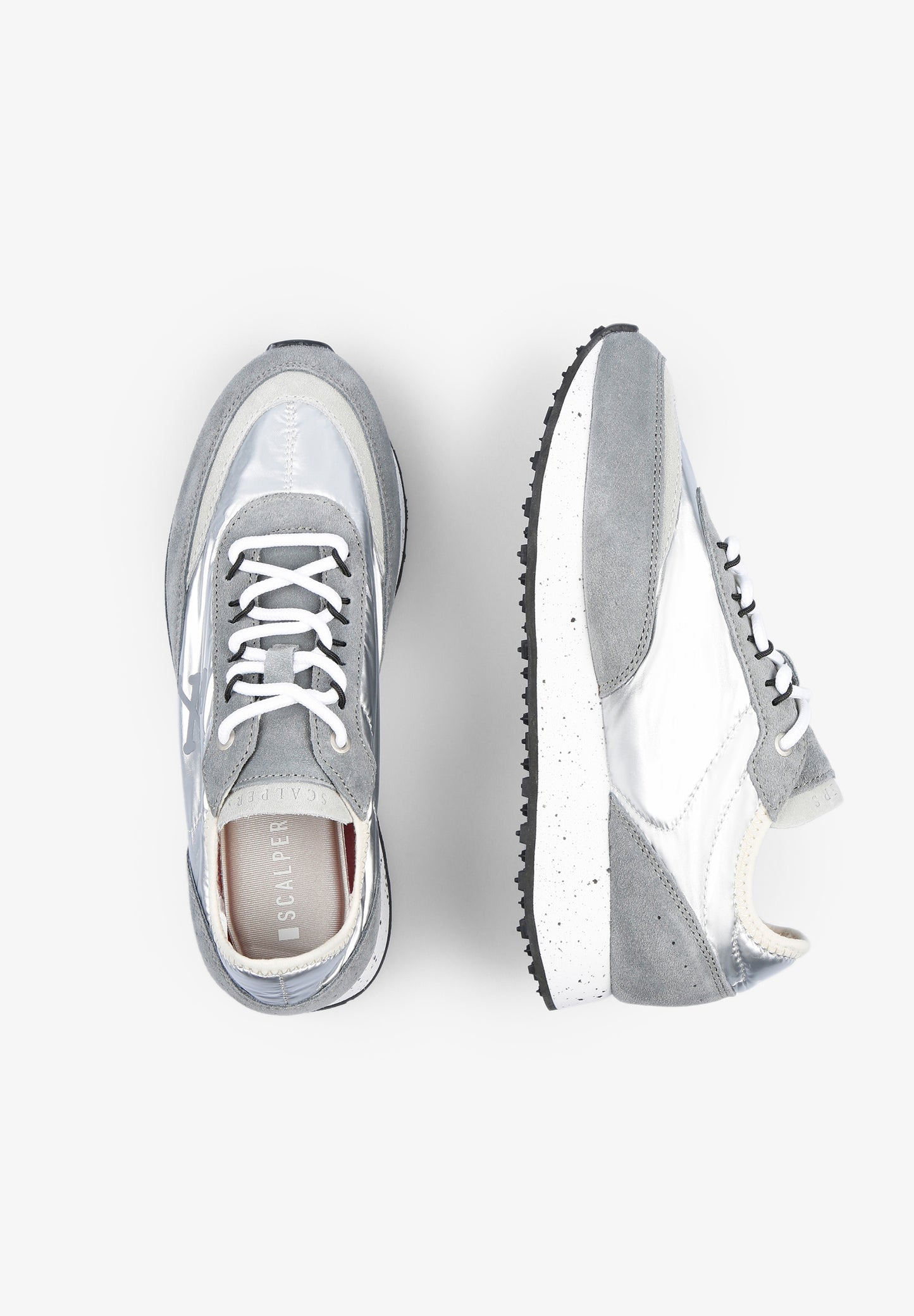 SNEAKERS METALIZADA SUELA MOTEADA