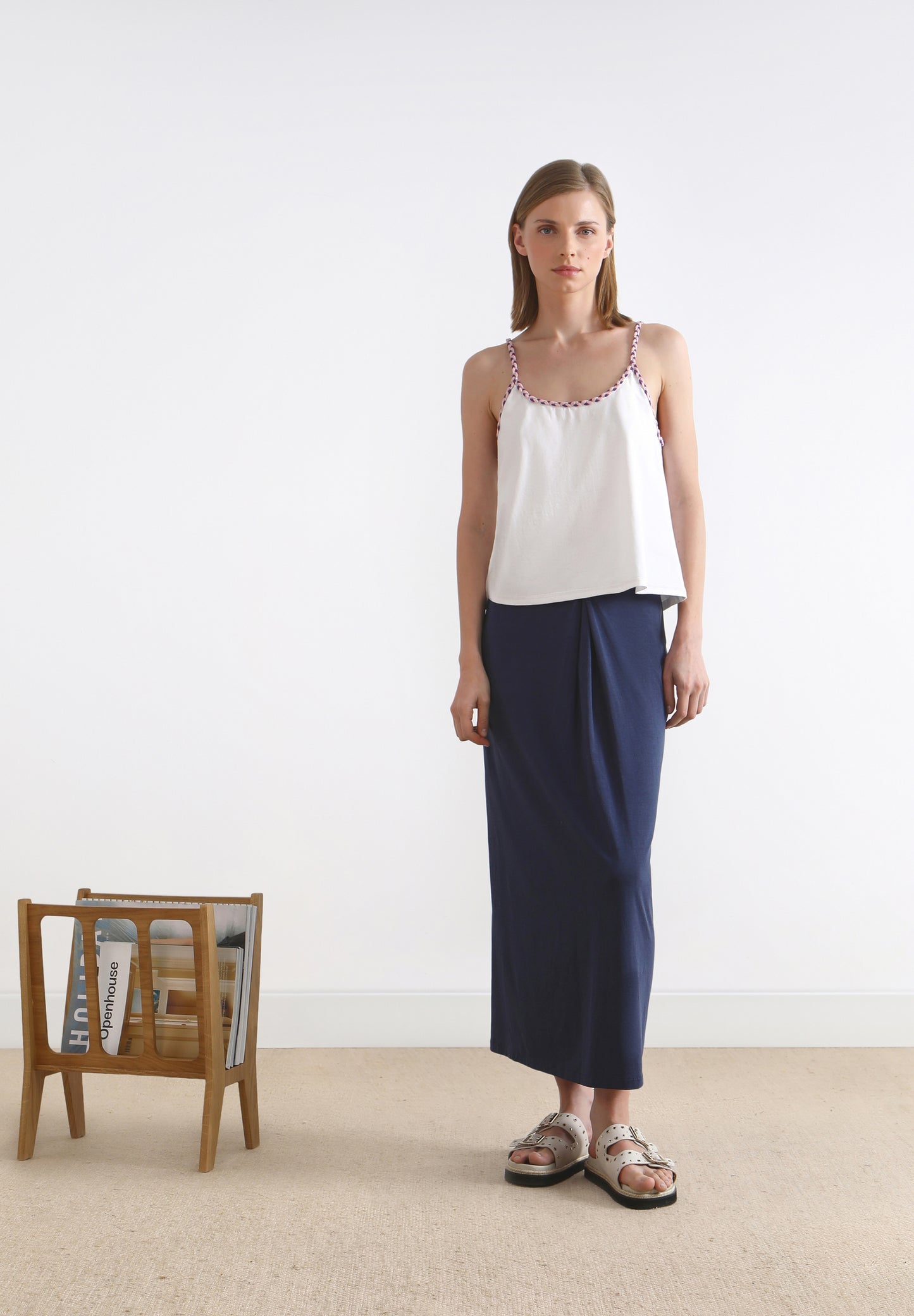 CAMISETA TIRANTES DETALLES