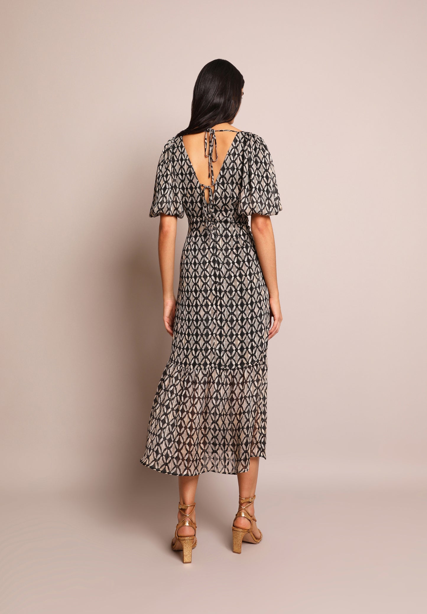 VESTIDO MIDI MANGA ABULLONADA