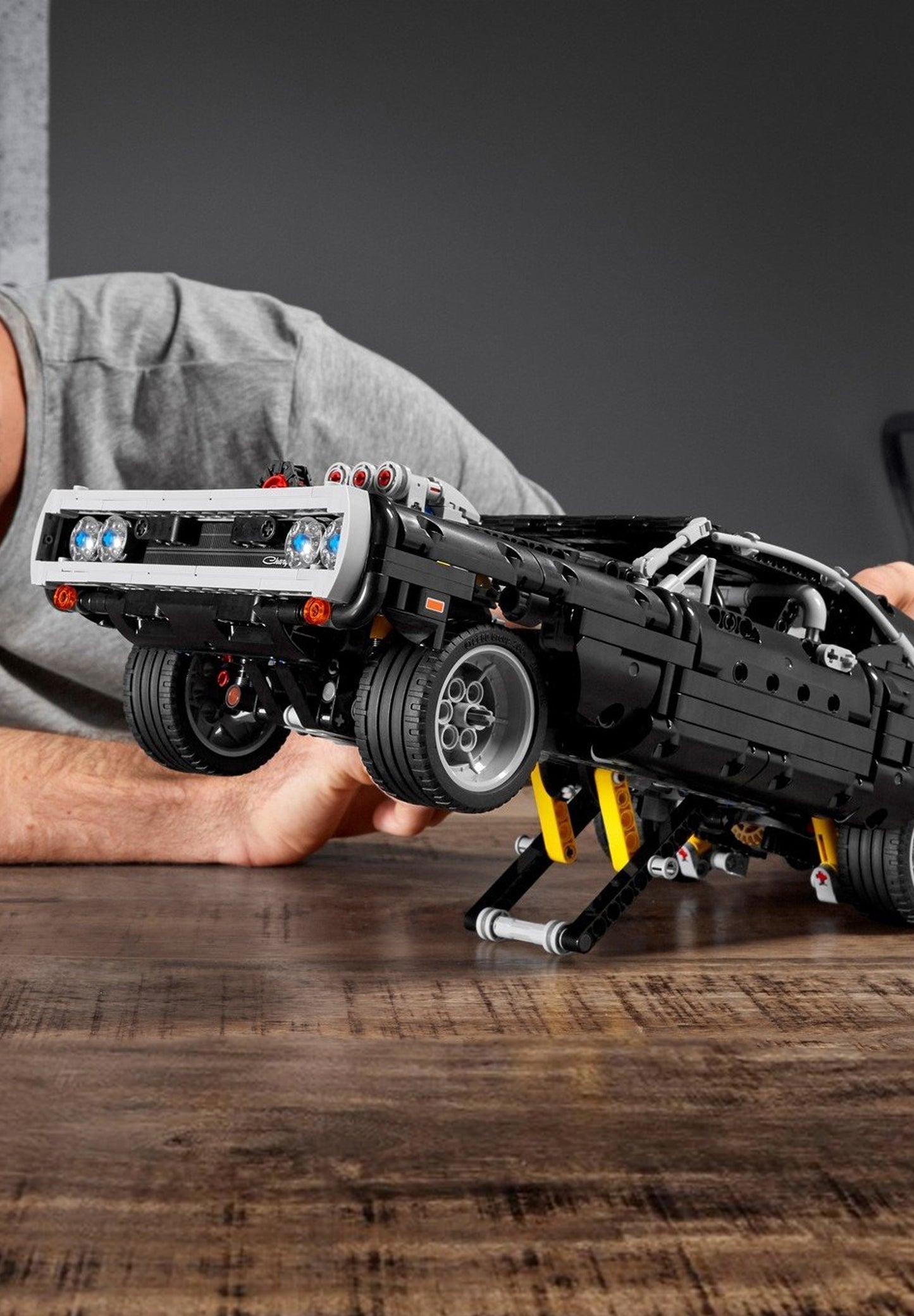 LEGO | DOM'S DODGE CHARGER