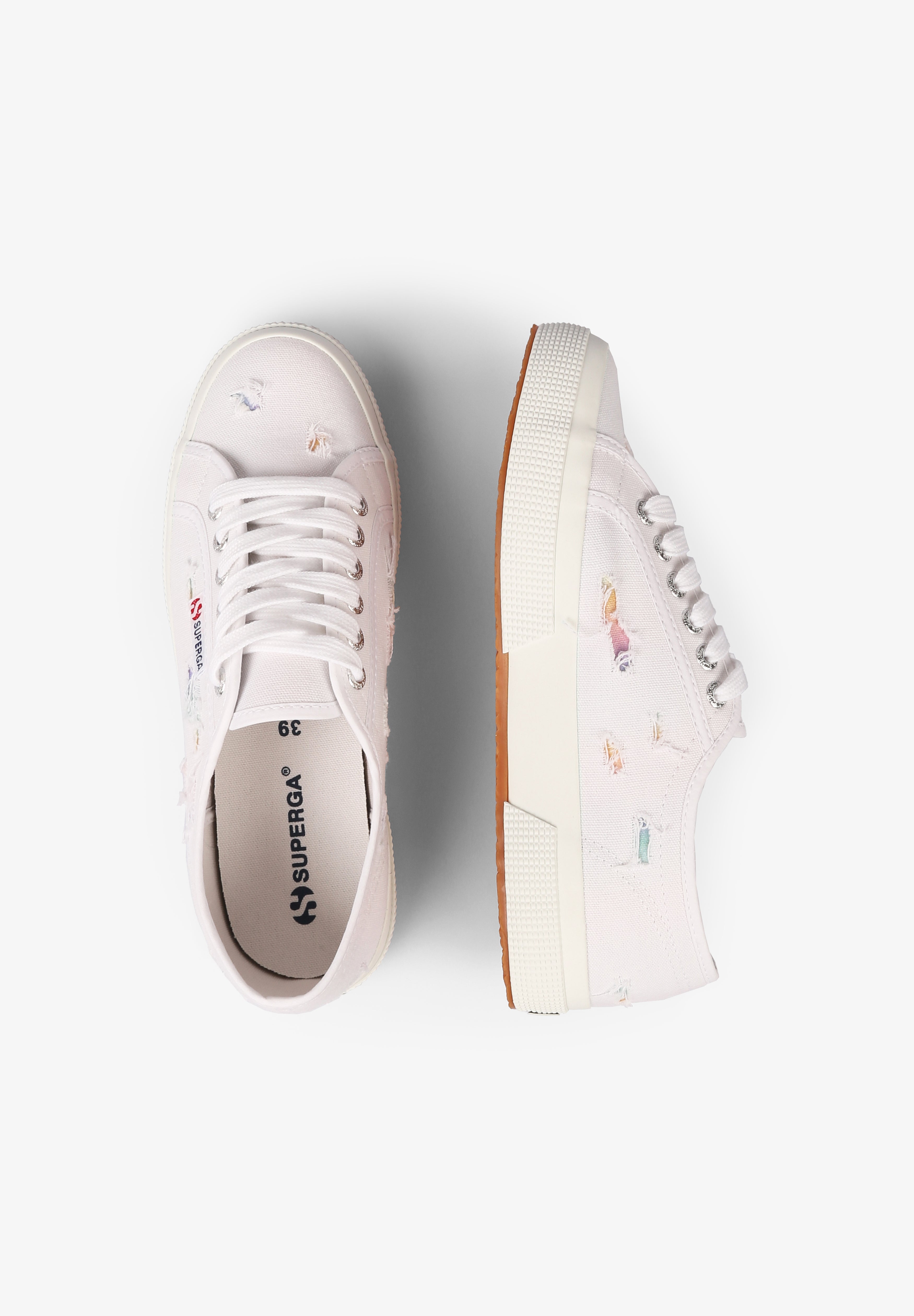 SUPERGA | SNEAKERS CLASSIC 2750 RIPPED MUJER - Scalpers
