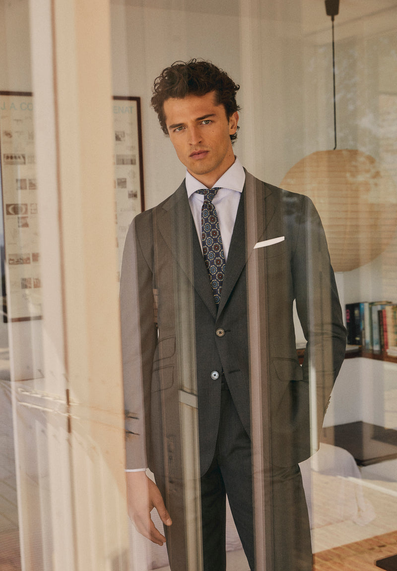 TRAJE LANA GRIS
